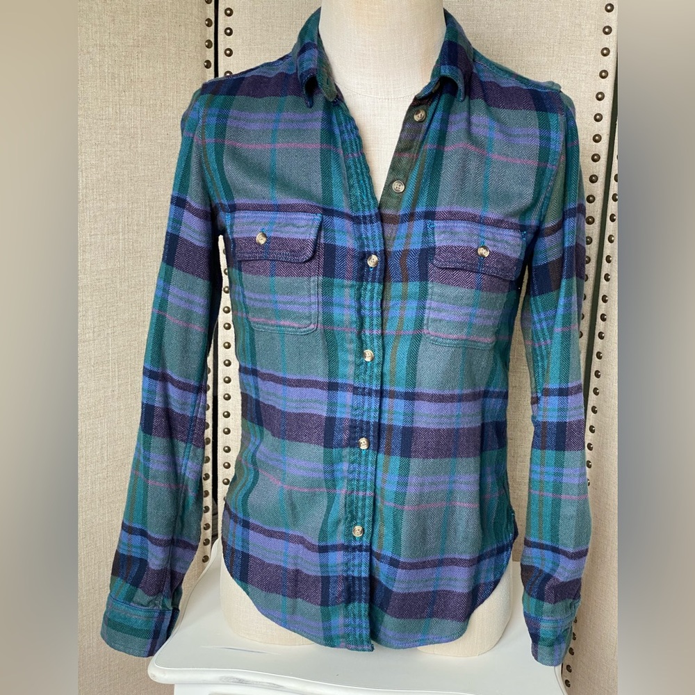 American Eagle Outfitters Herringbone Plaid Flannel Button Down, XS
